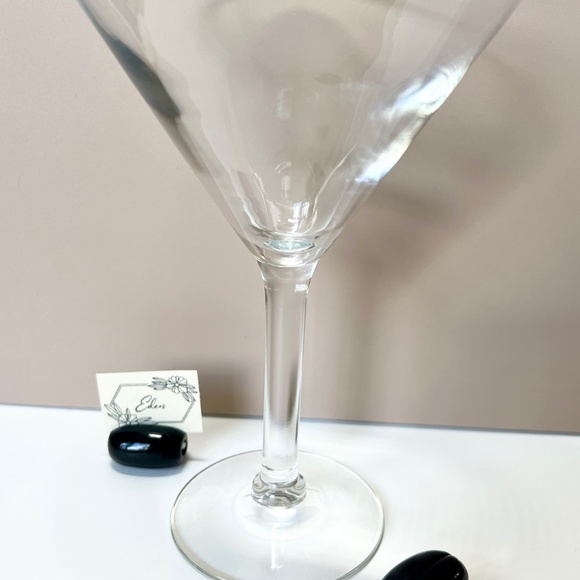 Olive Place Card Holders – Set of 4 | Martini Party Table Decor Hand Sculpted - Picture 5 of 10